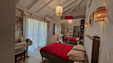 Charming recent P4 house with swimming pool on 1100 m² of land  