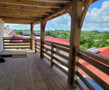 Commercial premises with unobstructed views of the countryside, pretty house located in Mare Gaillard, LE GOSIER (971)
