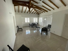 Commercial premises with unobstructed views of the countryside, pretty house located in Mare Gaillard, LE GOSIER (971)