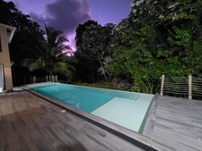 RARE VILLA DE STANDING AVEC PISCINE VUE DEGAGEE 1451 M2 DE TERRAIN