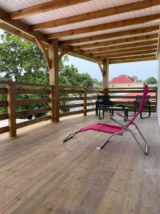 Commercial premises with unobstructed views of the countryside, pretty house located in Mare Gaillard, LE GOSIER (971)