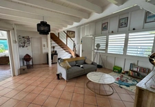 Superbe villa avec piscine dans résidence privée sécurisée, BAIE MAHAULT (971)