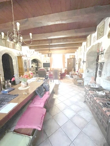 MAS, MAISON  AUTHENTIQUE EN PIERRES DE SCHISTE