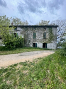 MAISON  MAS  AUTENTHIQUE sur  plus de 5 hectares