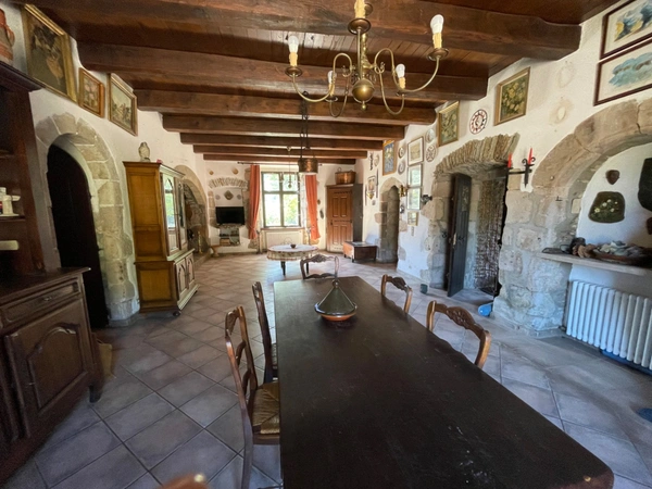 MAS, MAISON  AUTHENTIQUE EN PIERRES DE SCHISTE