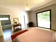 MAISON contemporaine de plain-pied à ALES 