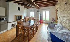 Maison rénovée en L avec grange. DONNEMARIE DONTILLY (77)