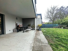 Appartement 3 pièces de plain pied avec terrasse , jardin, garage, parking - Dpe C