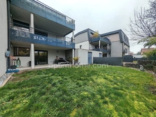 Appartement 3 pièces de plain pied avec terrasse , jardin, garage, parking - Dpe C
