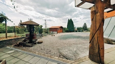 Ensemble immobilier professionnel avec hall de 600 m² et logement de service – Rottelsheim