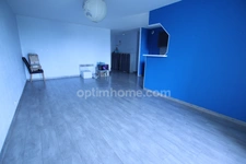 ORLEANS secteur Beaumont-Vauquois, appartement de trois chambres avec grand balcon en résidence sécurisée