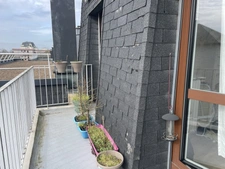 Dernier Etage vue sur Loire pour cet appartement avec balcon de deux chambres avec double garage et cave