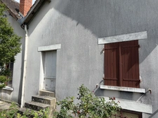SOUESMES, MAISON DE VILLAGE habitable de 54 m2 avec  jardin et puit