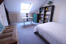 DUPLEX de 4 chambres dans petite copropriété de charme très bien entretenue à deux pas de la place dunois et 10' à pied gare SNCF