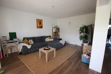 ORLEANS à 6' à pied de la gare, vaste appartement 106 m2,  trois chambres à rafraîchir