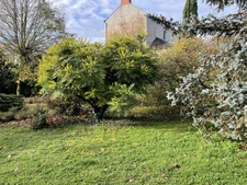 REUILLY,  commune à seulement 20' au sud de VIERZON, Maison Bourgeoise en très bon état de 200 m2