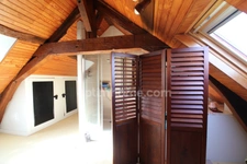 Appartement/Maison vaste deux pièces avec jardin et garage au calme