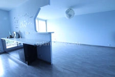 ORLEANS secteur Beaumont-Vauquois, appartement de trois chambres avec grand balcon en résidence sécurisée