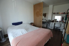 ORLEANS à 6' à pied de la gare, vaste appartement 106 m2,  trois chambres à rafraîchir