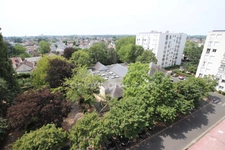 ORLEANS, Secteur BLOSSIERES, Vaste appartement 3 chambres de 94m2 à rafraichir