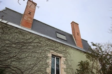REUILLY,  commune à seulement 20' au sud de VIERZON, Maison Bourgeoise en très bon état de 200 m2