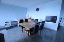 ORLEANS secteur Beaumont-Vauquois, appartement de trois chambres avec grand balcon en résidence sécurisée