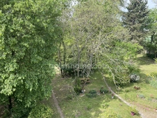 Appartement/Maison vaste deux pièces avec jardin et garage au calme