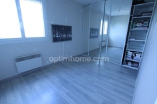 ORLEANS secteur Beaumont-Vauquois, appartement de trois chambres avec grand balcon en résidence sécurisée