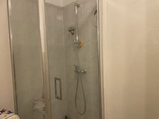 Dernier Etage vue sur Loire pour cet appartement avec balcon de deux chambres avec double garage et cave