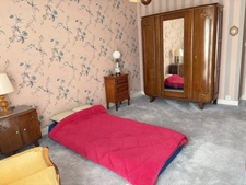 Quartier DUNOIS, appartement de trois chambres en très bon état située dans une petite copropriété de standing