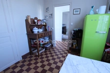 SOUESMES, maison en briques de près de 100m2 avec jardin en excellent état