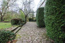 REUILLY,  commune à seulement 20' au sud de VIERZON, Maison Bourgeoise en très bon état de 200 m2