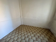 SOUESMES, Ensemble immobilier de 3 appartements/maison avec terrain constructible de 480 m2 en annexe