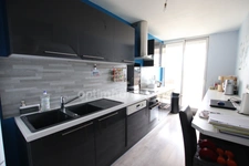 ORLEANS secteur Beaumont-Vauquois, appartement de trois chambres avec grand balcon en résidence sécurisée