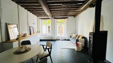 ORLEANS ST MARCEAU, proche centre ville d'Orléans, Vaste appartement T2 Bis de charme en excellent état 