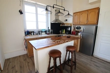 Appartement/Maison vaste deux pièces avec jardin et garage au calme