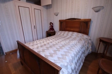 ST JEAN DE LA RUELLE, secteur calme proche tangentielle, Maison individuelle de 100m2 en très bon état