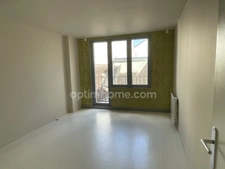 HYPER Centre, belle opportunité pour cet appartement de 100m2 en duplex à finir d'aménager