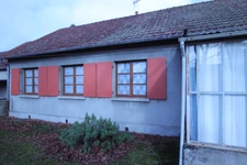 SOUESMES, Pavillon de plain pied de 4 chambres à rénover