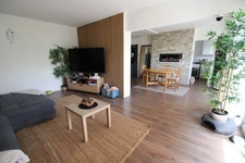 ORLEANS à 6' à pied de la gare, vaste appartement 106 m2,  trois chambres à rafraîchir