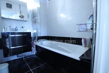 ORLEANS secteur Beaumont-Vauquois, appartement de trois chambres avec grand balcon en résidence sécurisée