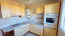 EXCLUSIVITE  QUARTIER SAINT ANNE APPARTEMENT DE TYPE 2 AVEC ASCENSEUR - BALCON - GARAGE ET CAVE 