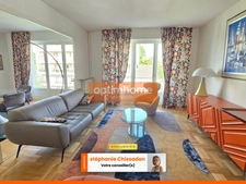EN EXCLUSIVITE DANS UN SECTEUR PRISE SUPERBE APPARTEMENT DE TYPE 4 AVEC PARKING PRIVE 