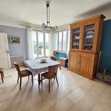 QUARTIER OUEST BELLE MAISON DE CARACTERE ANNEE 30 SUR 1534 M² DE TERRAIN ARBORE 