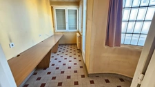 EN EXCUSIVITE : Hyper centre Appartement de type 5 au 6eme étage avec ascenseur , cave et grand balcon 