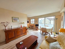 PROCHE PLACE DENIS DUSSOUBS BEL APPARTEMENT DE TYPE 2 AVEC ASCENSEUR PARKING ET CAVE 