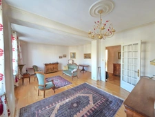 EXCLUSIVITE SECTEUR RUCHOUX BELLE MAISON ANNEE 50 SUR SOUS SOL COMPLET AVEC GARAGE ET PETIT JARDIN 
