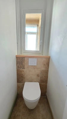 APPARTEMENT DE TYPE 3 DE 79 M² RENOVE AVEC GOUT AU 6 EME ETAGE ET AVEC ASCENSEUR - 
