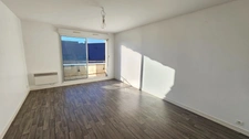 PROCHE MARCEAU TRÈS BEL APPARTEMENT DE TYPE 3 AU DERNIER ÉTAGE AVEC ASCENSEUR TERRASSE CAVE ET GARAGE