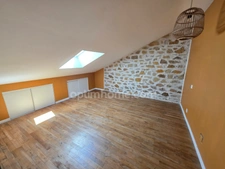 PROCHE CHU - EMAILLEURS JOLIE MAISON T5 SUR SOUS SOL COMPLET ET TERRAIN ARBORE DE 777 M² 
